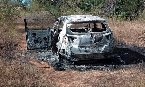 Carro incendiado encontrado em Missão Velha era roubado Site Miséria