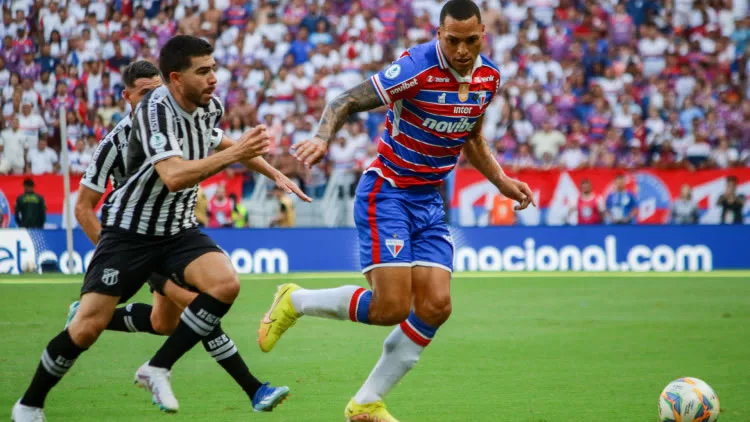 Fortaleza E Cear Se Enfrentam No Jogo Da Final Do Campeonato