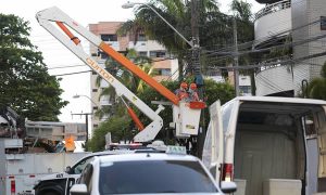 Após suspender cortes de energia, Enel Ceará delibera parar de fazer leitura de medidores em casas