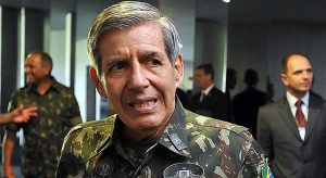 General Augusto Heleno confirma que testou positivo para coronavírus