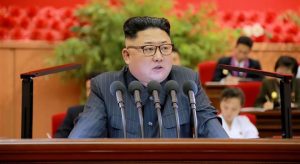 Kim Jong-un está internado em estado grave após cirurgia cardiovascular, diz TV americana