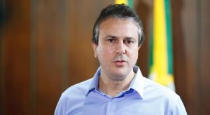 Camilo assina decreto de calamidade pública no Ceará; Assembleia vai analisar pedido