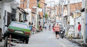 73% das ocupações irregulares do Ceará estão a até 2 km de unidades de saúde