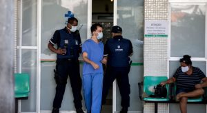 Ceará é o 2º do Nordeste em denúncias de médicos sobre falta de estrutura para enfrentamento à Covid-19