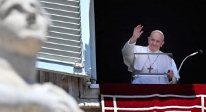 Papa Francisco doa quatro respiradores para ajudar o Brasil