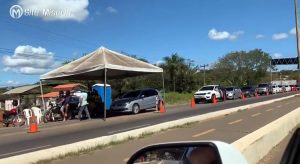 Barreira sanitária congestiona mais uma vez a entrada de Juazeiro do Norte pela CE-292