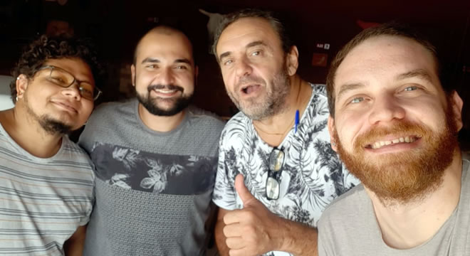 Joca, Ranier Oliveira e amigos fazem live de São Pedro neste domingo (28)