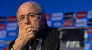 Ex-presidente da Fifa, Joseph Blatter vira alvo de nova investigação na Suíça