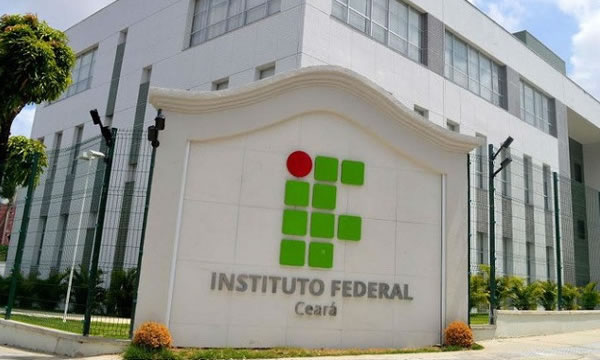 Sindicato do IFCE entra com ação judicial contra atividades remotas