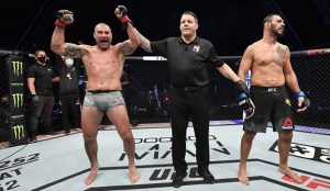 Minotouro se aposenta com derrota para o rival Shogun em Abu Dhabi