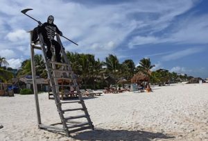 América Latina dobra mortes por Covid em 38 dias e passa de 200 mil