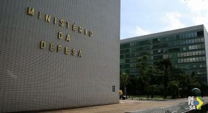 Ministérios pedem mais verbas em Orçamento de 2021 e elevam pressão no teto de gastos