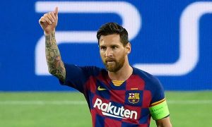 Sem poder sair, Messi anuncia que fica no Barcelona e dispara contra presidente do clube