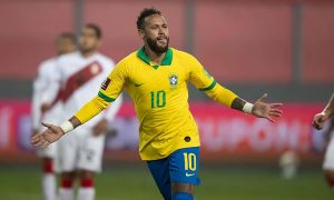 Brasil derrota Peru nas Eliminatórias e Neymar supera Ronaldo em gols pela seleção