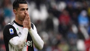 Cristiano Ronaldo é investigado na Itália por quebra de protocolo sanitário