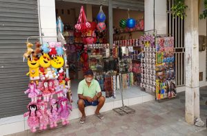 Comerciante de Juazeiro espera por vacina contra Covid-19 para melhorar as vendas