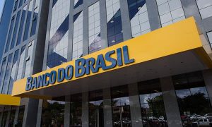 Banco do Brasil encerra parceria com Caixa em lotéricas e amplia rede Mais BB