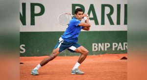 Cearense Thiago Monteiro vence 2ª em Roland Garros e encerra jejum brasileiro