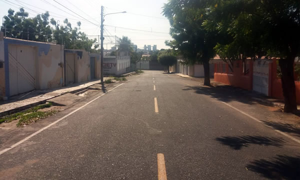 Moradores do Limoeiro reclamam de constante queda de energia elétrica no bairro