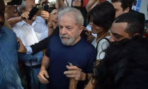 STF vai julgar novo habeas corpus de Lula no caso do triplex do Guarujá