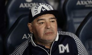 Após descoberta em exames, Maradona vai passar por cirurgia no cérebro