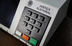 Pesquisa Datafolha aponta que 56% dos brasileiros são contrários ao voto obrigatório