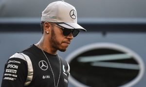 Lewis Hamilton testa positivo para Covid-19 e está fora do GP de Sakhir