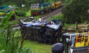 Morre mais uma vítima na queda de ônibus em Minas Gerais e óbitos chegam a 19