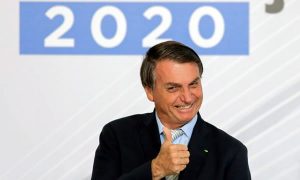 Aprovação de Bolsonaro segue no seu melhor nível, diz Datafolha