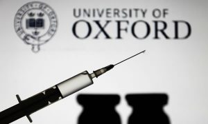 Vacina de Oxford deve ser aplicada no Brasil por volta de 20 de janeiro, diz Fiocruz