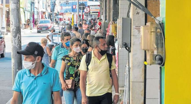 Ceará tem 107 cidades com nível de alerta elevado para transmissão da Covid-19