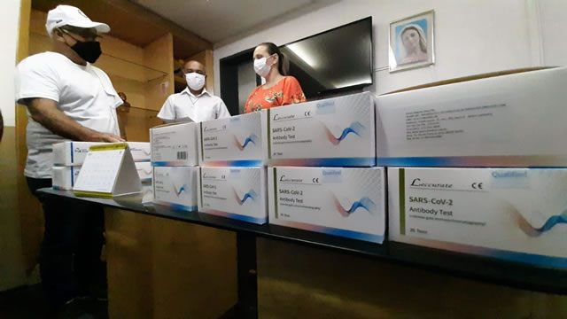 Juazeiro do Norte recebe doação de 700 kits de testes rápidos para Covid-19 da UFCA