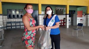 Município de Barbalha inicia entrega de kits da merenda escolar