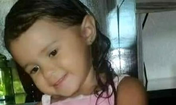 Criança de 4 anos sofre desidratação grave e morre em hospital de Várzea Alegre