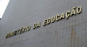 Sob Bolsonaro, gasto do MEC com investimentos é o menor desde 2015