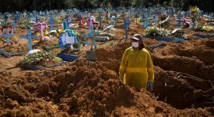 Brasil registra mais 2.724 mortes por Covid-19, 2º maior número em toda pandemia