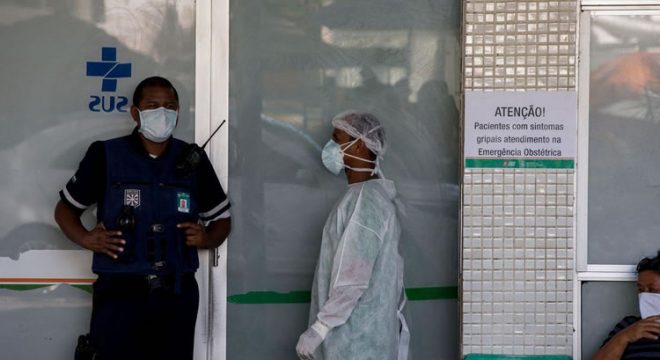 Uma a cada três mortes por Covid na área da saúde no Ceará é de profissionais da enfermagem
