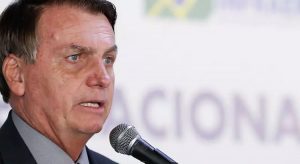 Bolsonaro pressiona senador a pedir abertura de impeachment de ministros do STF