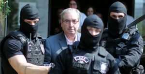 Justiça revoga prisão e Eduardo Cunha responderá processos em liberdade