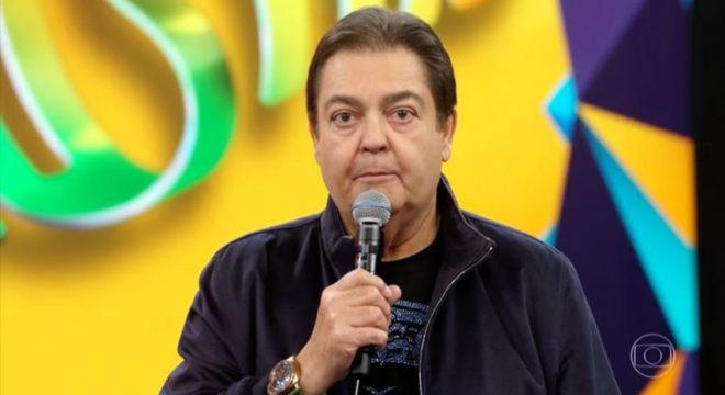 Faustão recebe alta e volta a gravar o 'Domingão' no dia 18