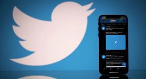 Após aumentar número de caracteres, Twitter cogita opção de editar tuítes