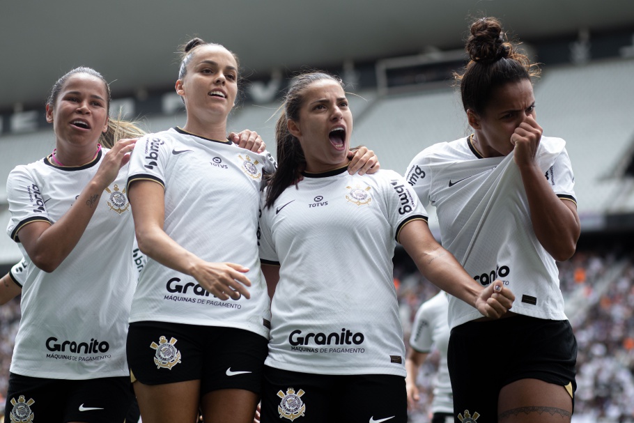 Meu Timão on X: O CORINTHIANS FEMININO É PENTACAMPEÃO BRASILEIRO