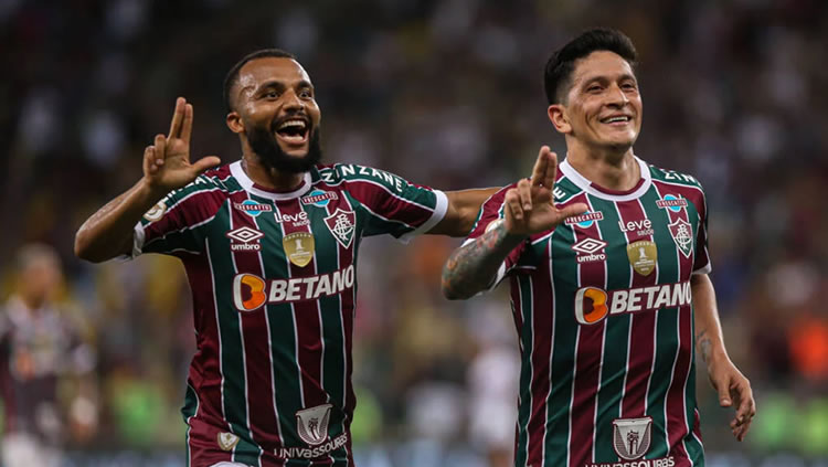 Cano decide e Fluminense supera São Paulo no Maracanã